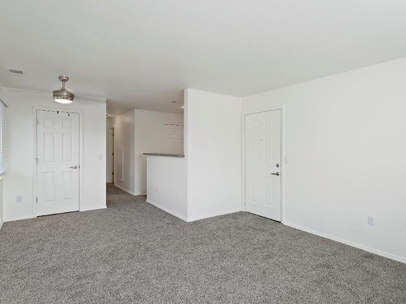Cedar Square Image 18