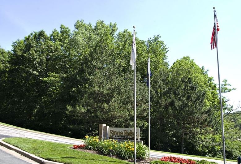 Stone Ridge Apartments Image 3