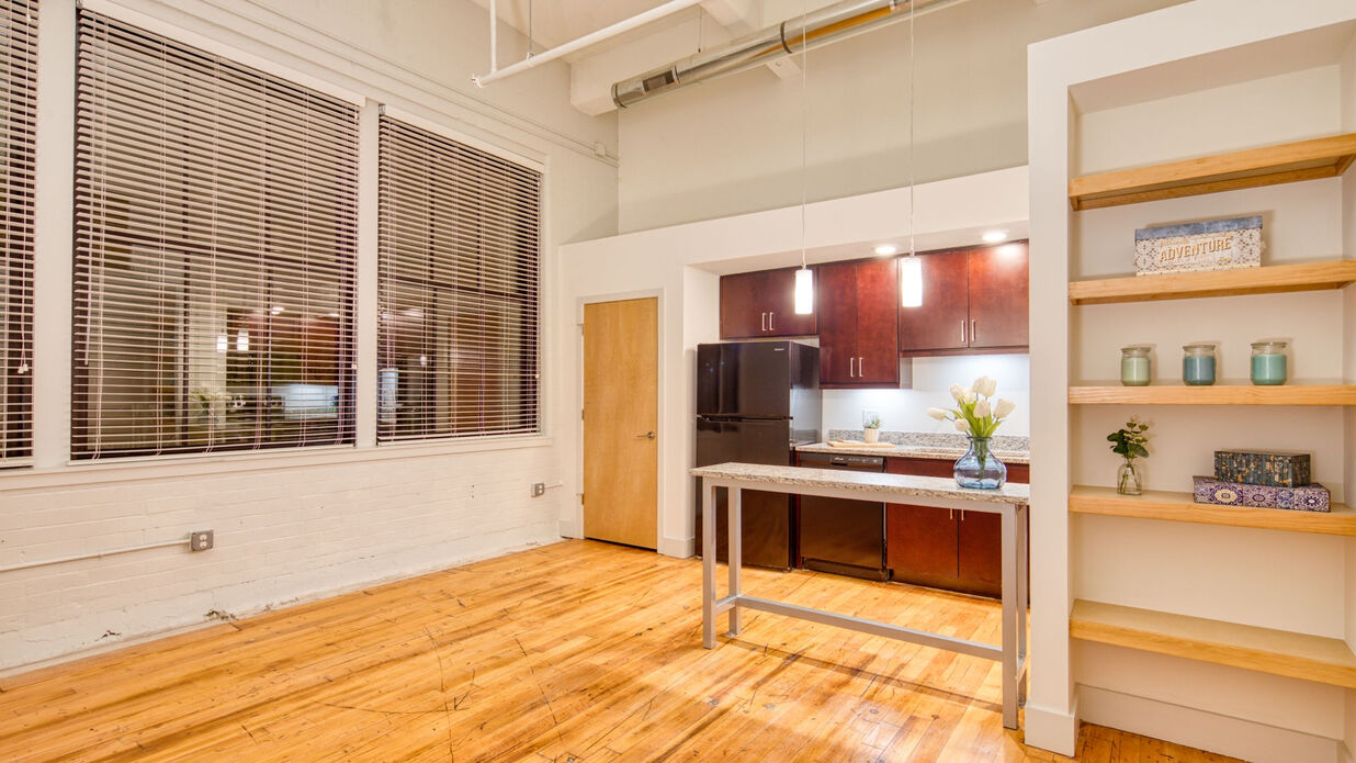 Petersburg ArtistSpace Lofts Image 42