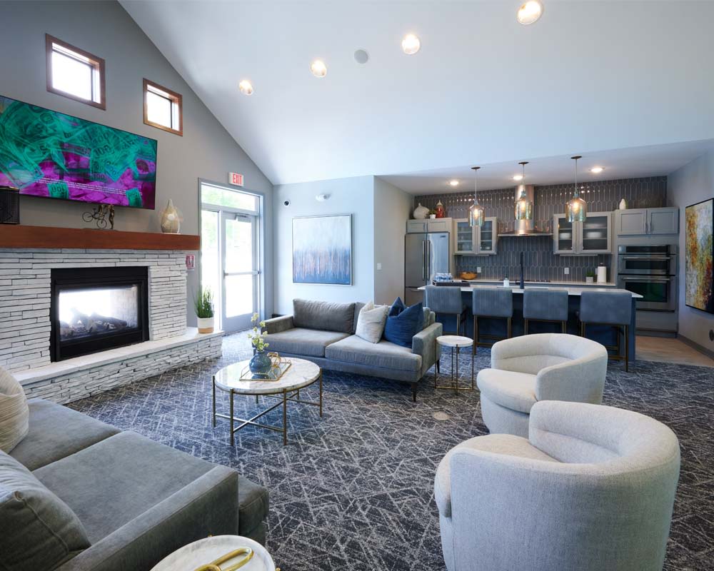 Valley Creek Apartments Image 3