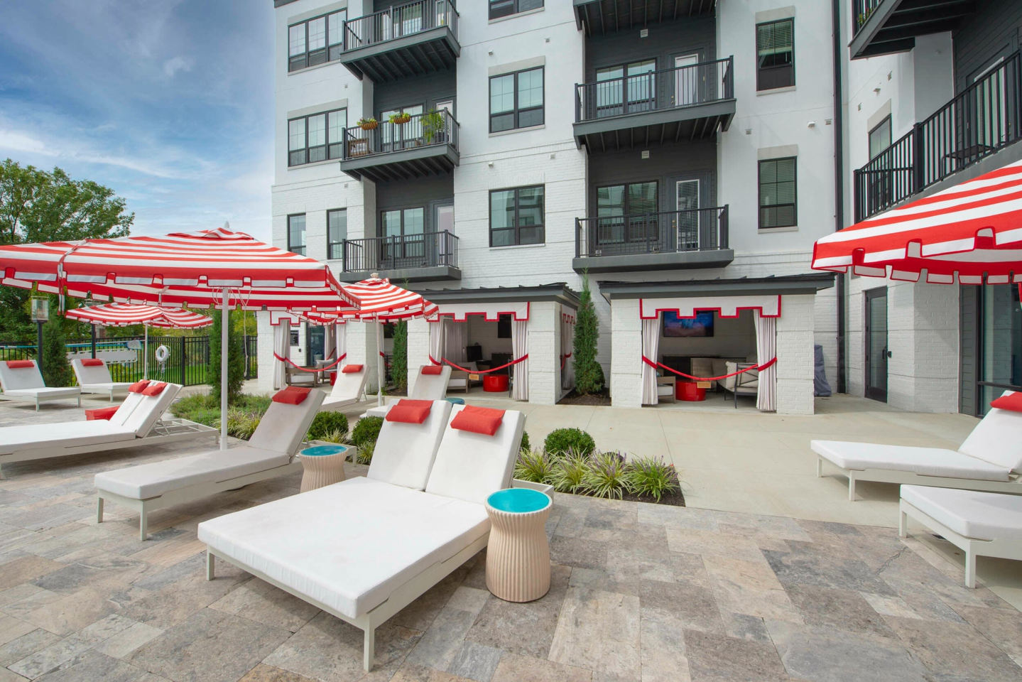Luxe at the Highlands Image 15