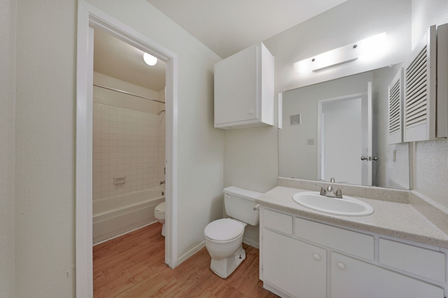 Inwood Grove Image 6
