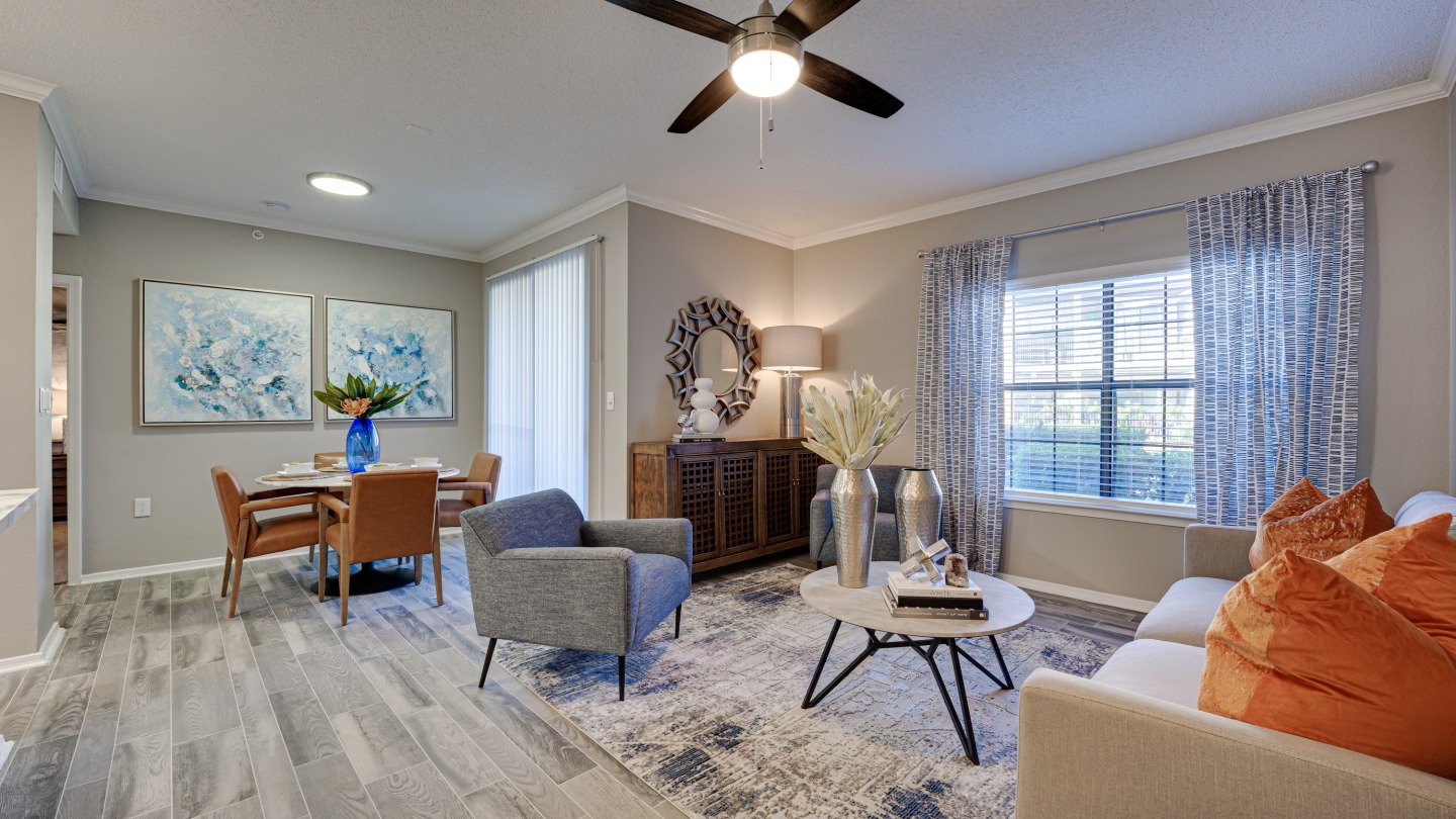 Carmel Creekside Image 9