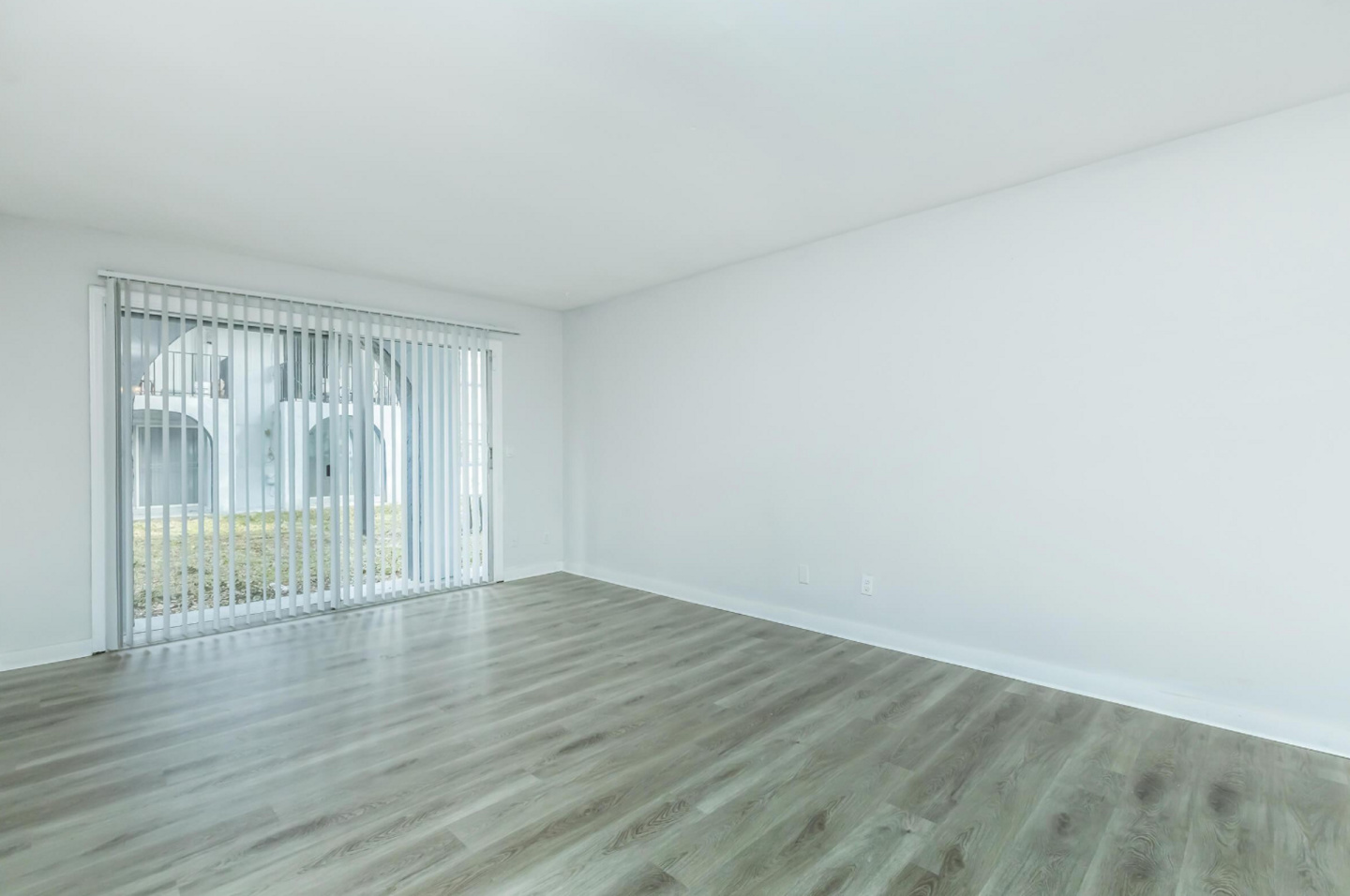Park Village Apartments Image 15