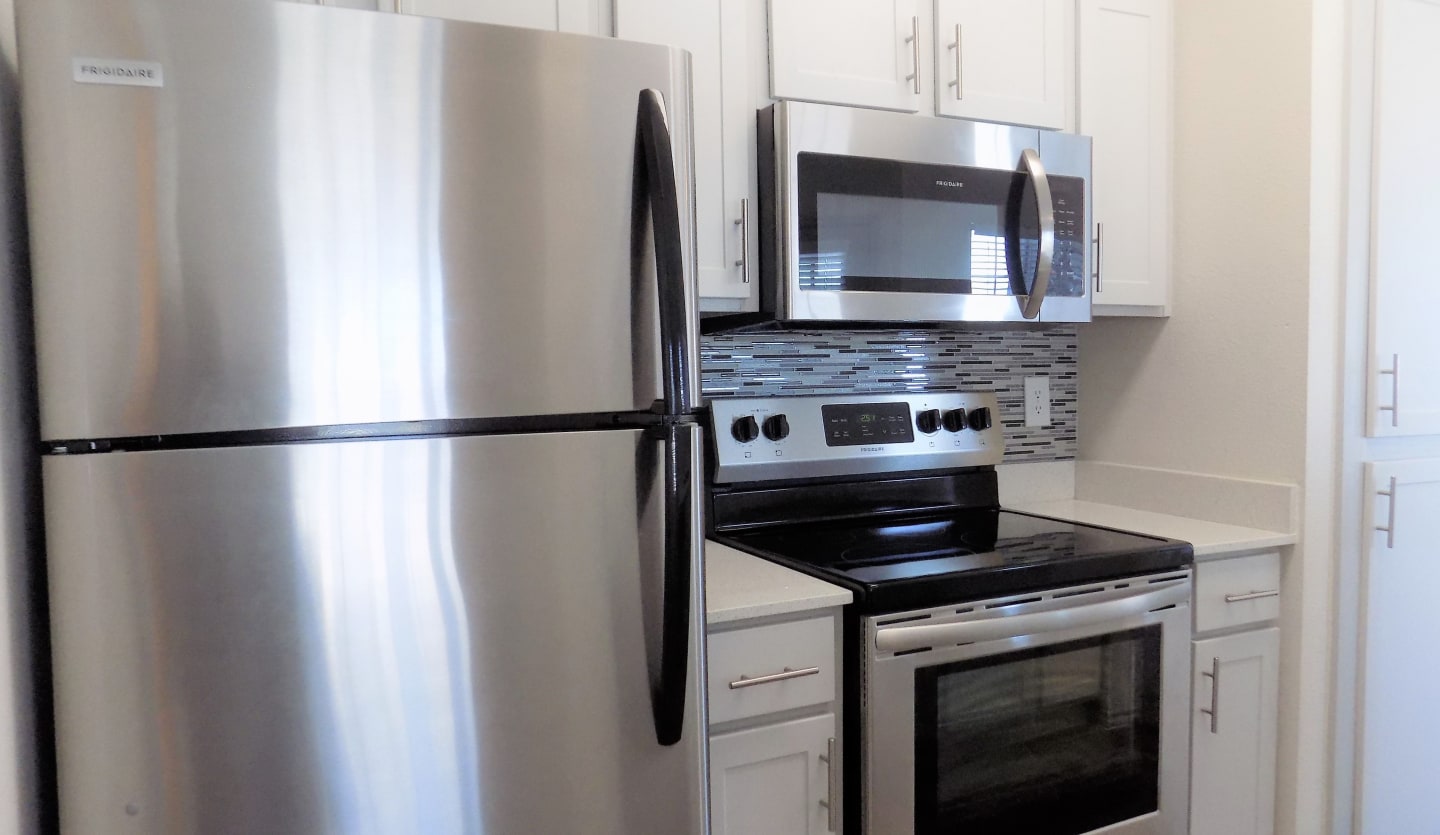 Waters Edge Villas Apartments Image 18