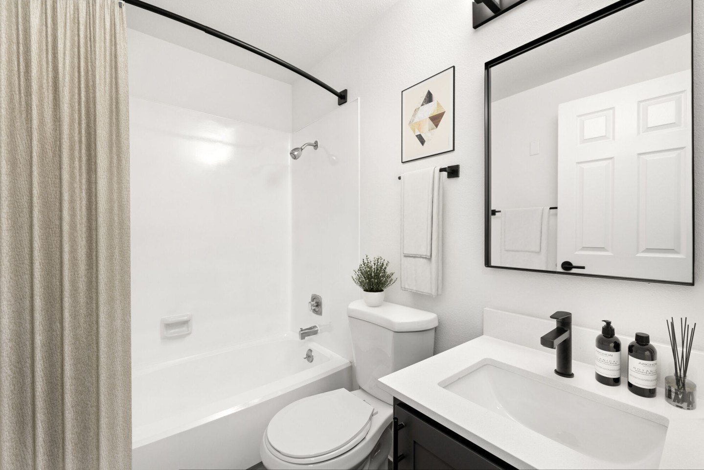 Alden Apartment Homes Image 10