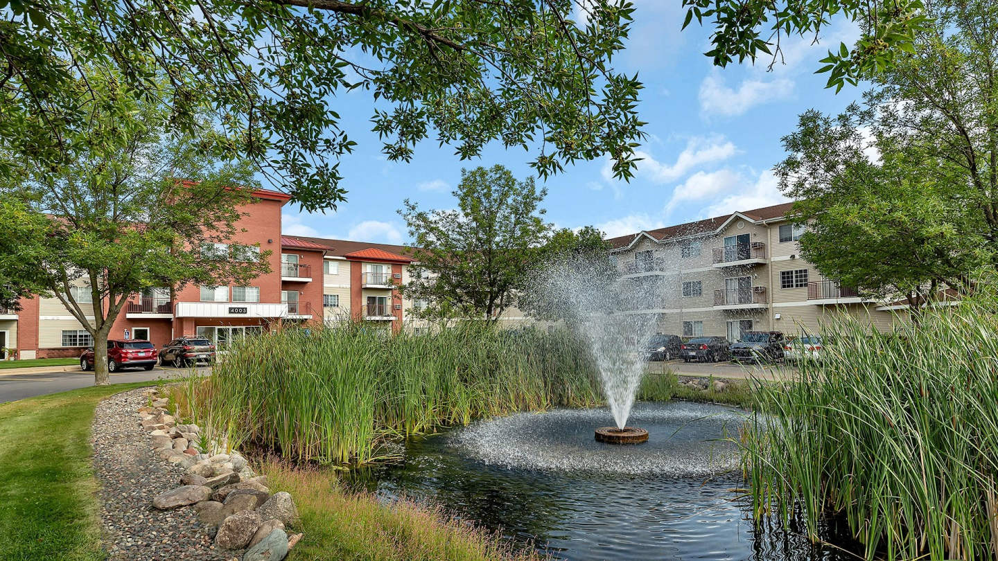 Grand Gateway Apartment Homes Image 3