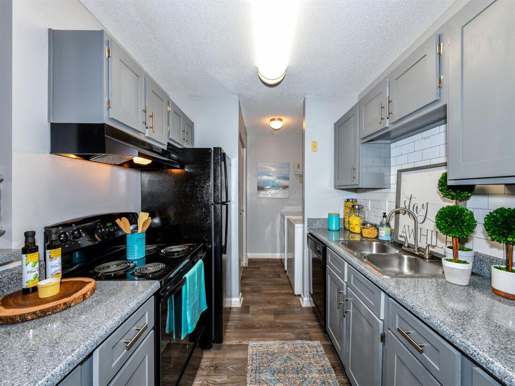 Elme Eagles Landing Image 19