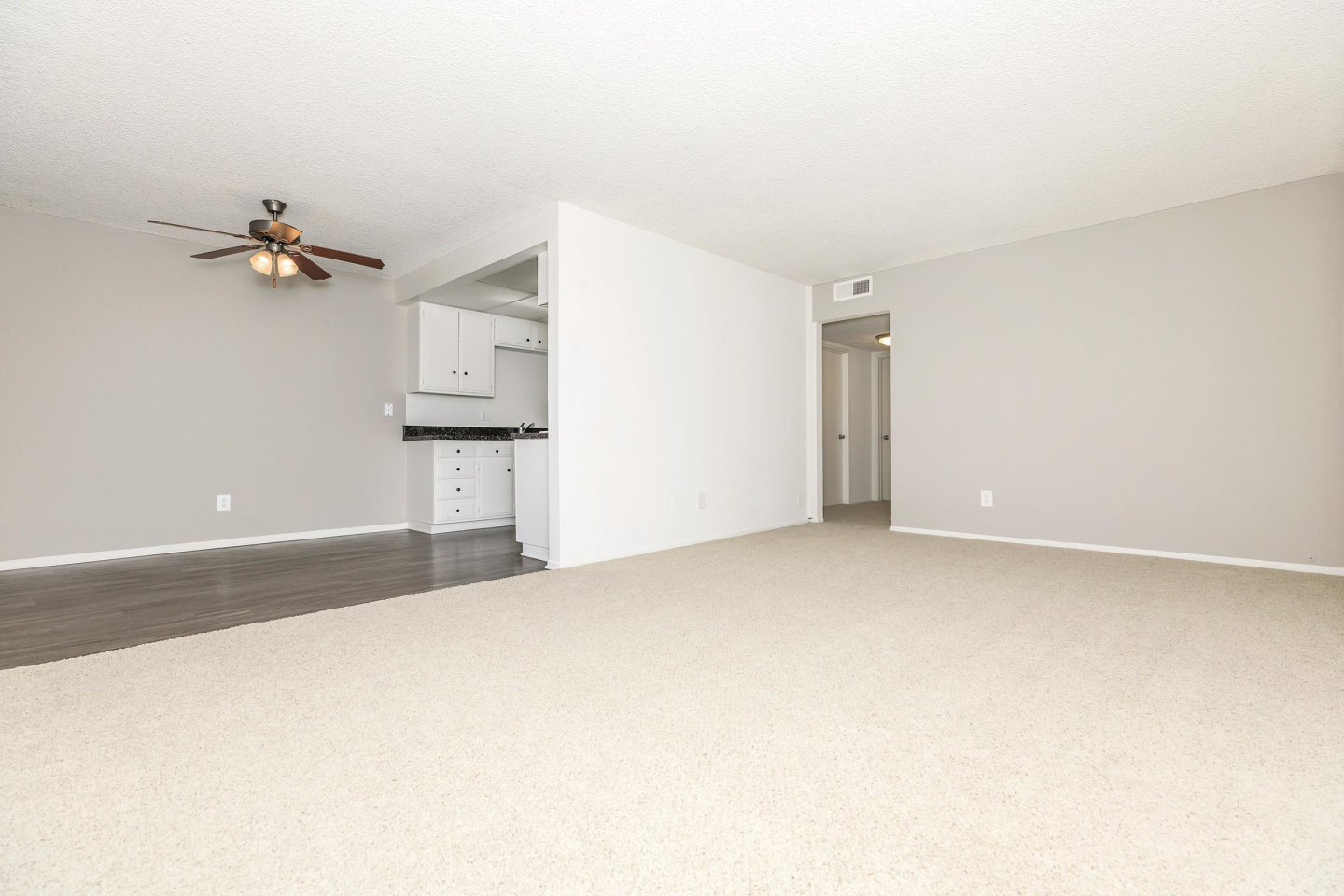 San Carlos & San Juan Apartment Homes Image 38