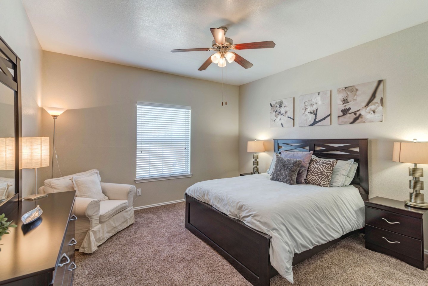 Regal Parc Apartment Homes Image 18