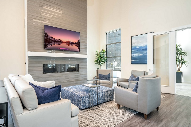 Hub Apartments Image 3