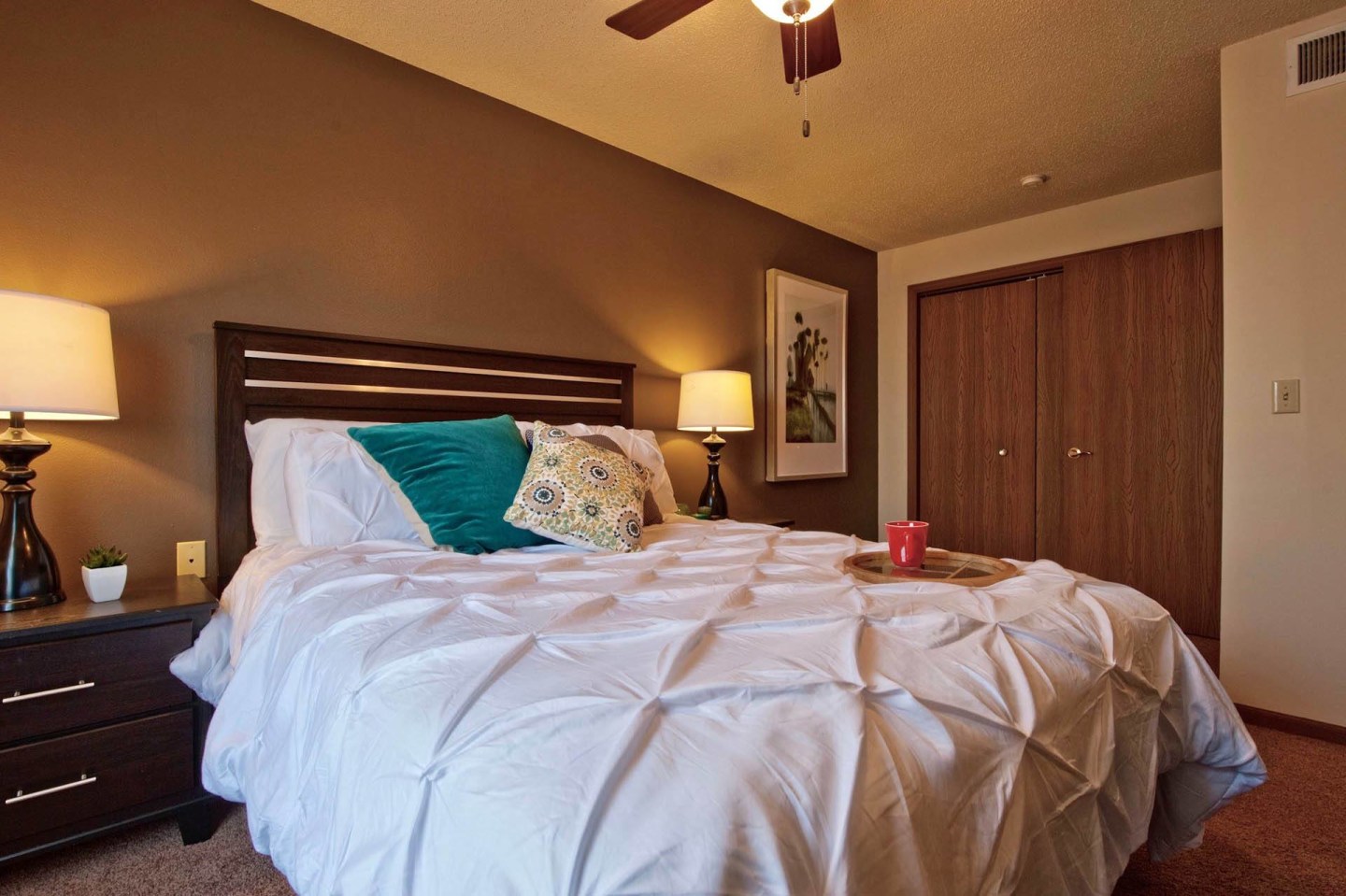Huntington Ridge Apartments - Affordable Housing Image 9
