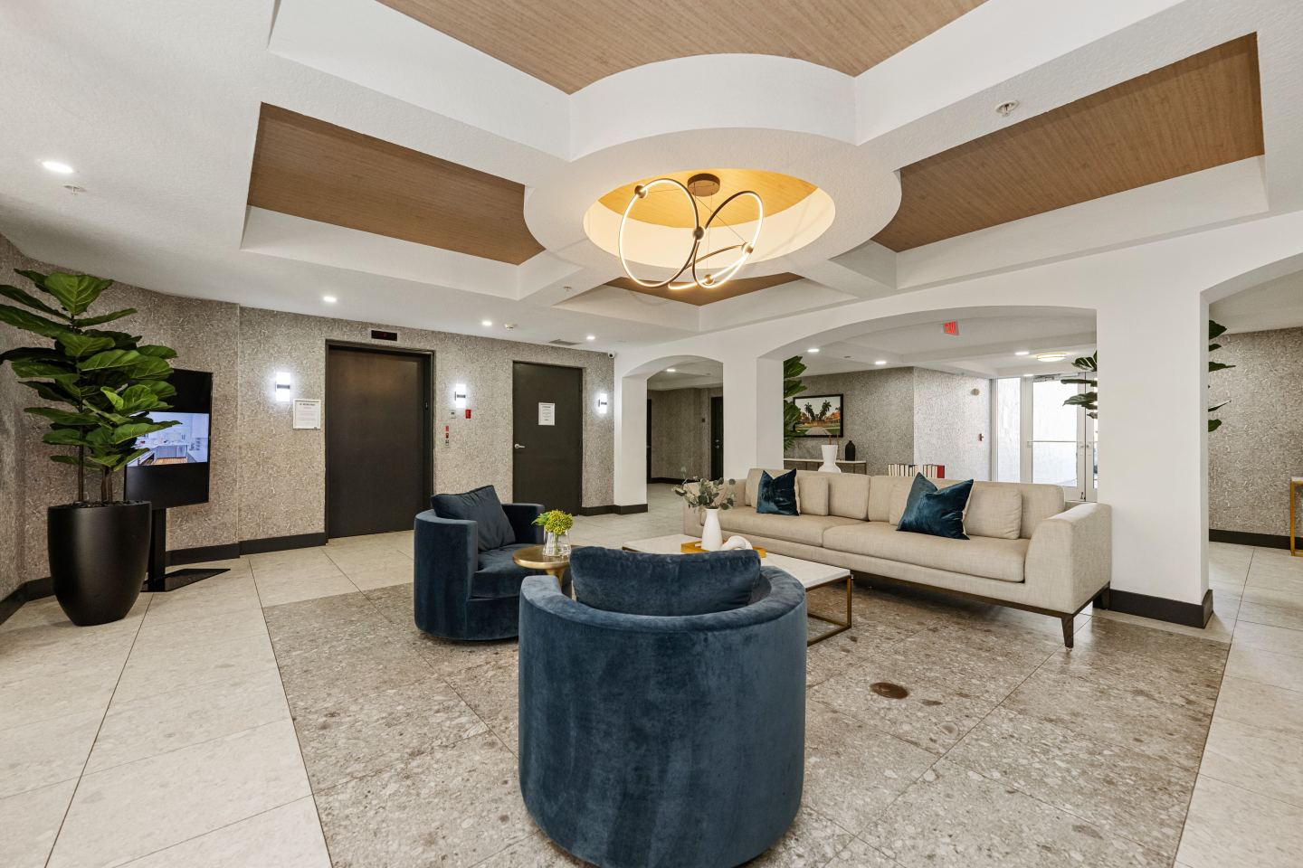 10X Mizner Park Image 19