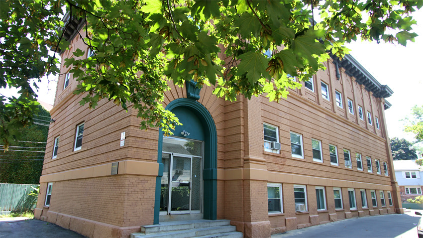 Armington Street Apartments Image 1