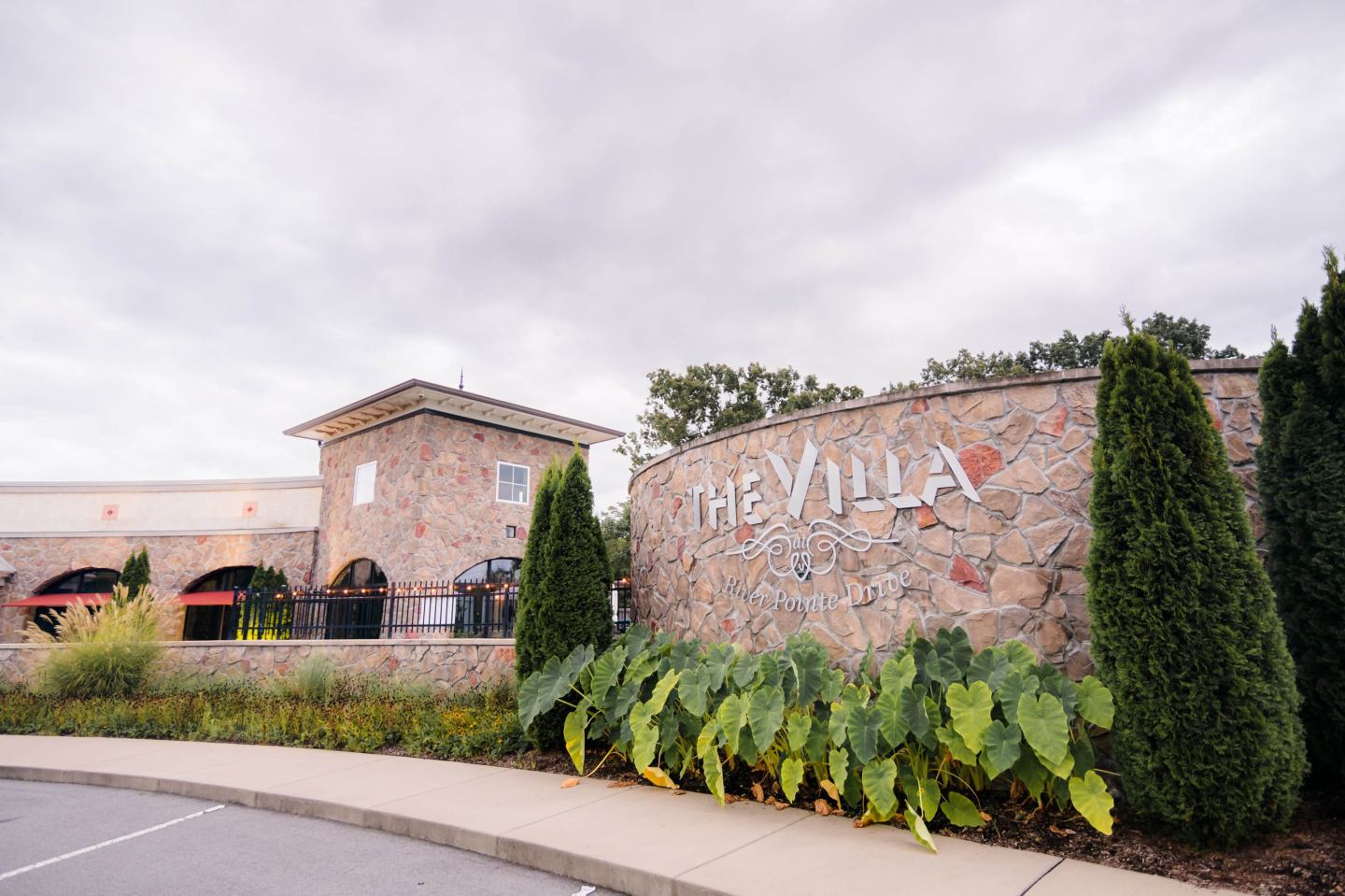 The Villa at River Pointe Drive Image 21