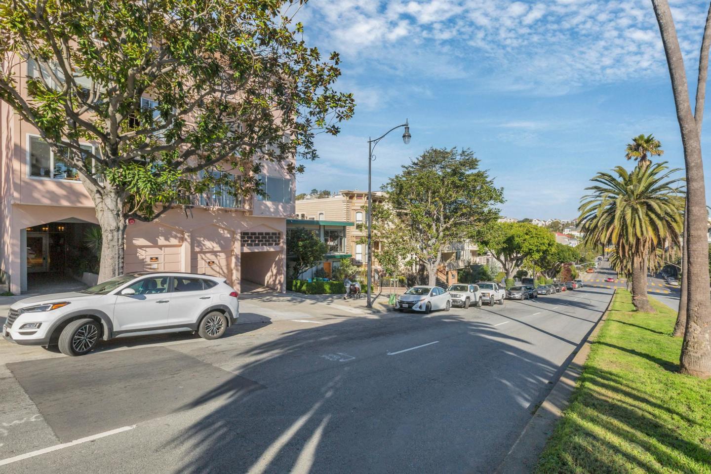 1064 DOLORES Image 12