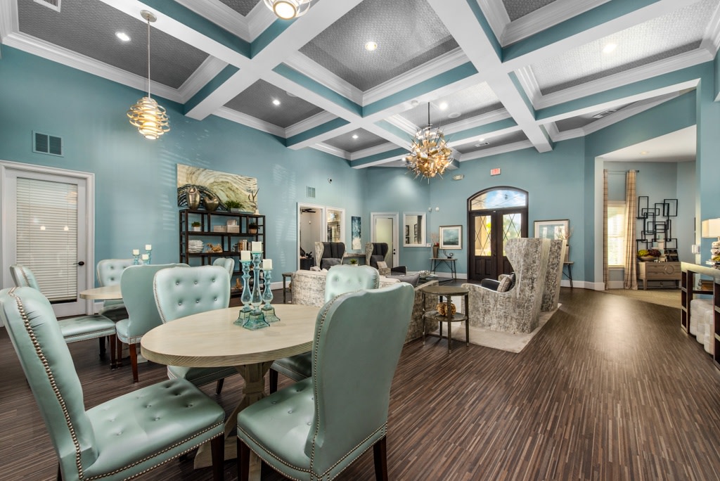 Avenues at Tuscan Lakes Image 5