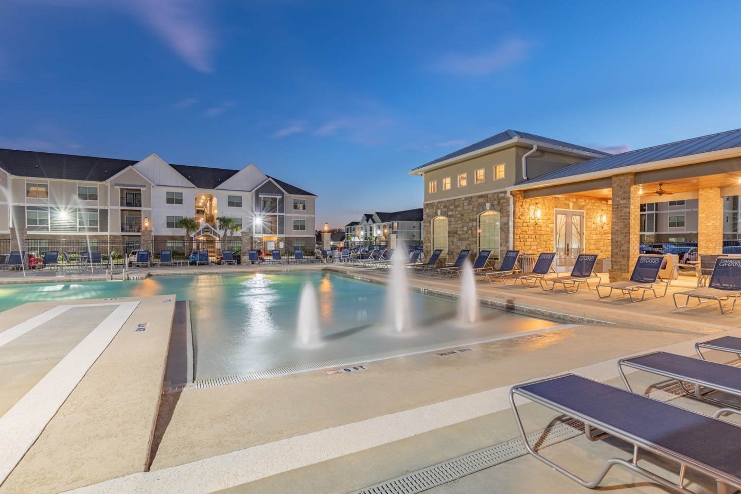 Parkside Grand Image 9