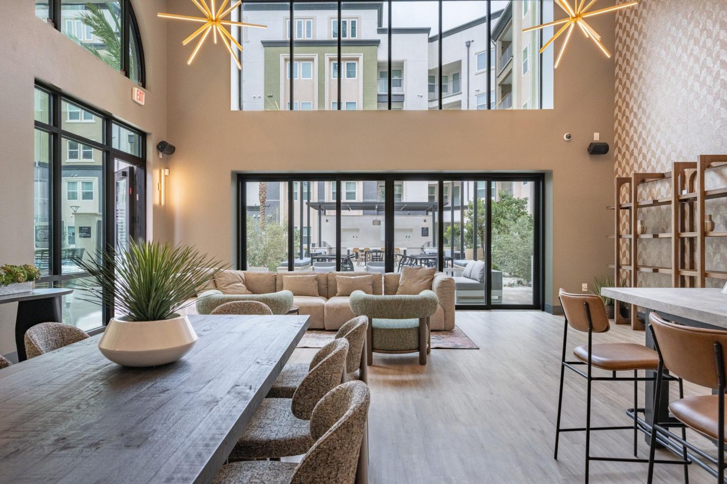 Enzo Apartments Image 14