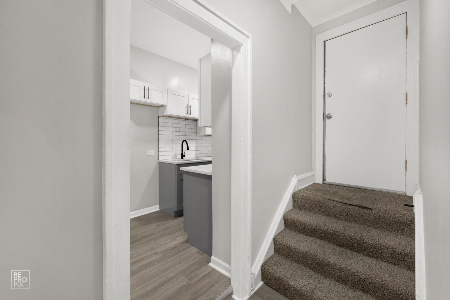 5948 W Superior Image 13
