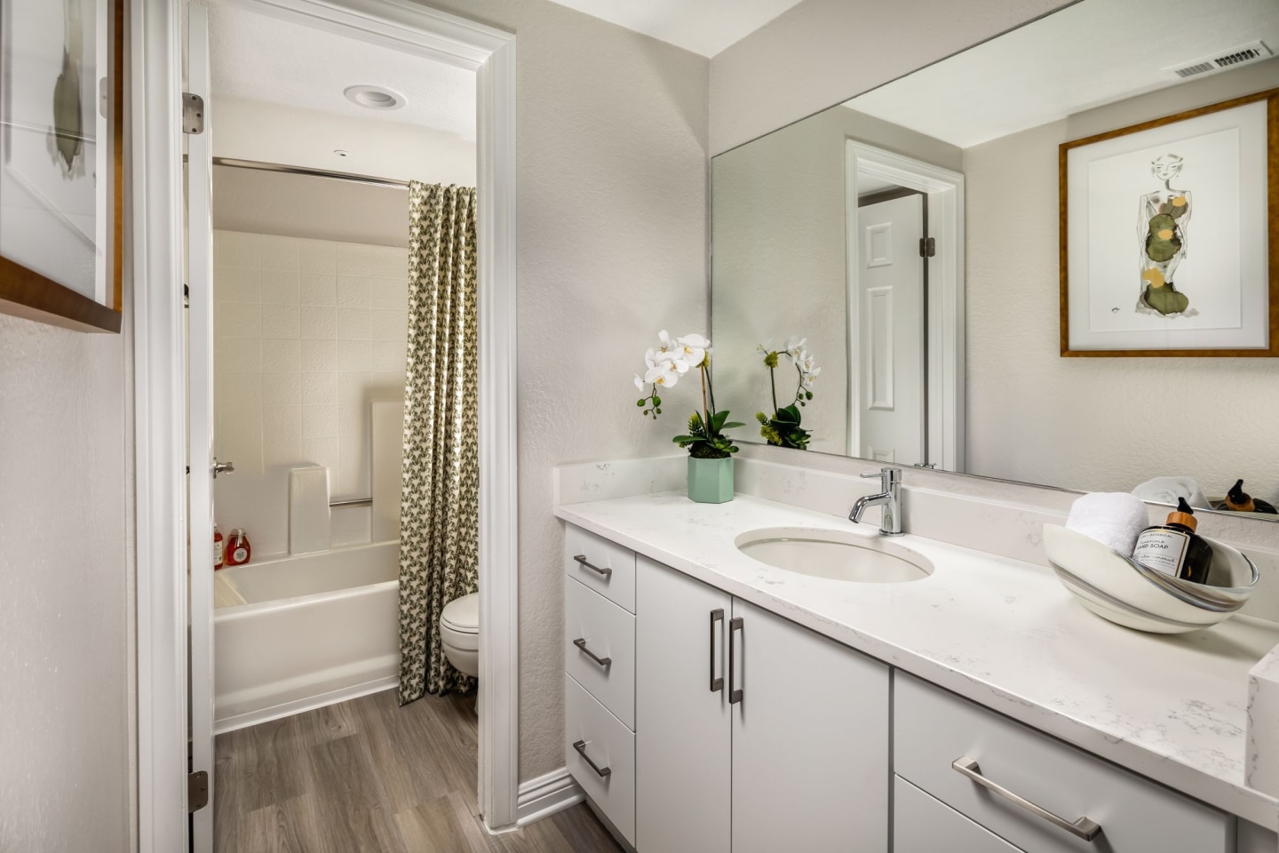 The Artisan Laguna Beach Apartments Image 28