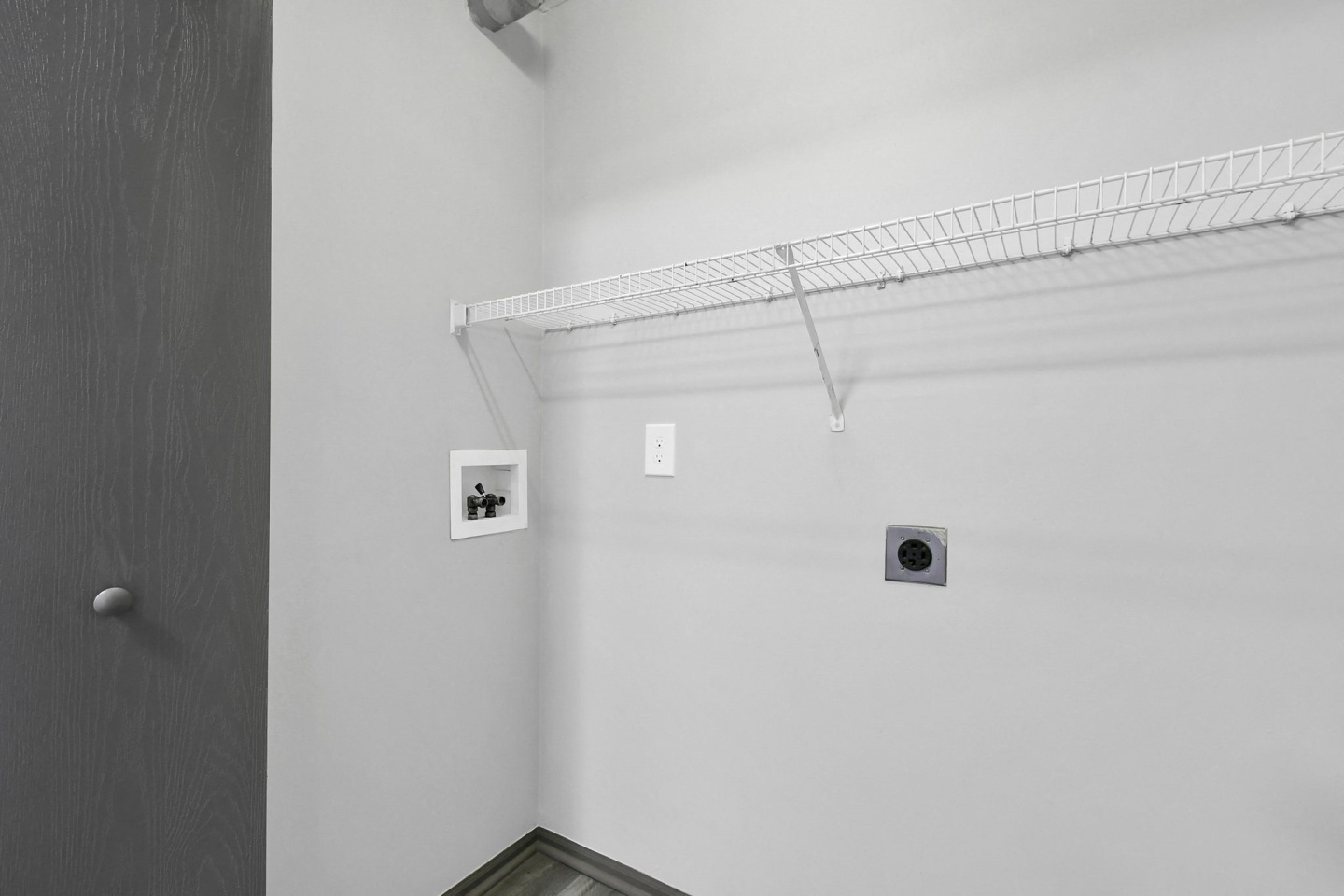 Parkview Apartments Image 9