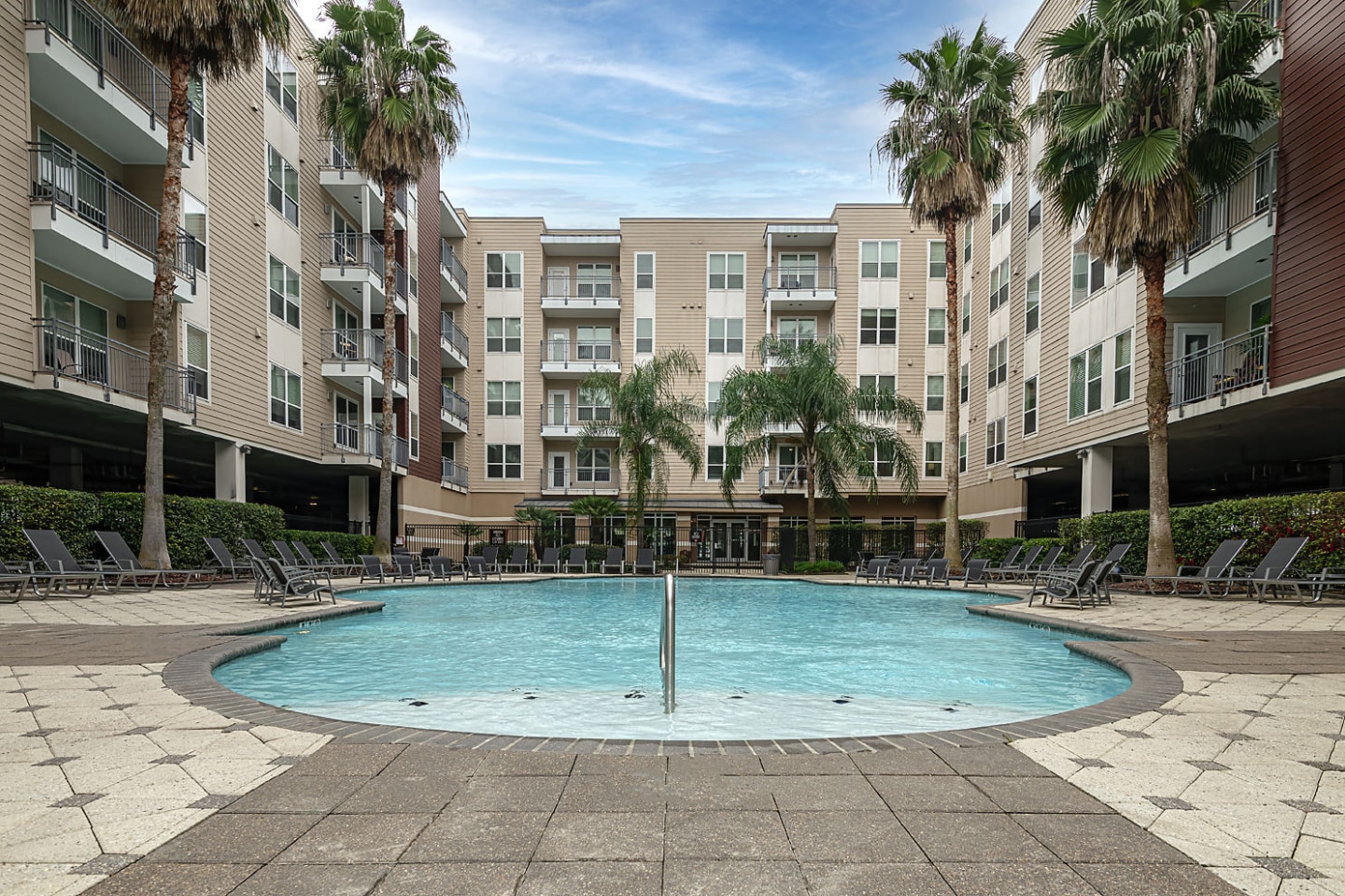Marquis Apartments Image 28