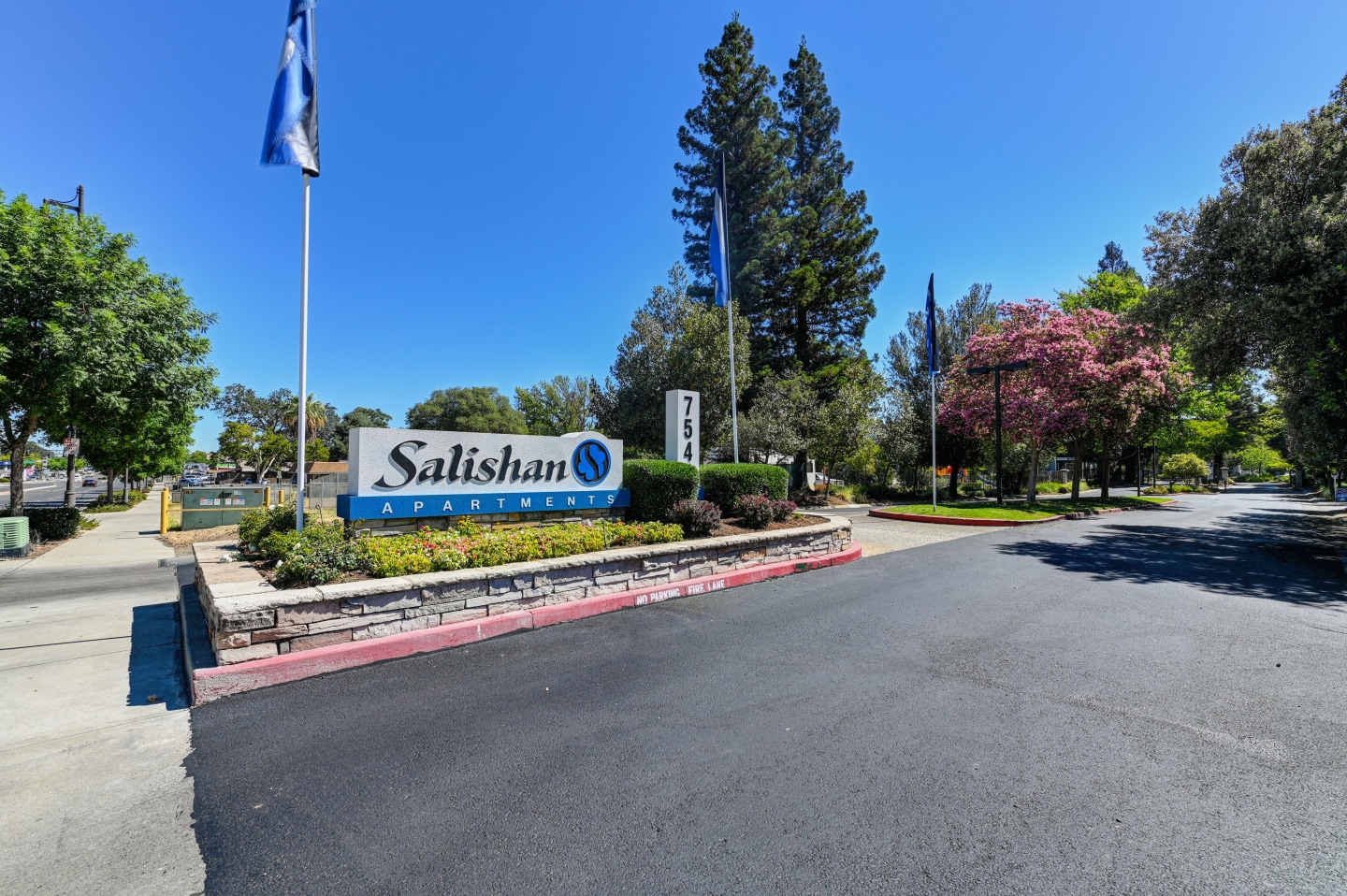 Salishan Apartment Homes Image 18