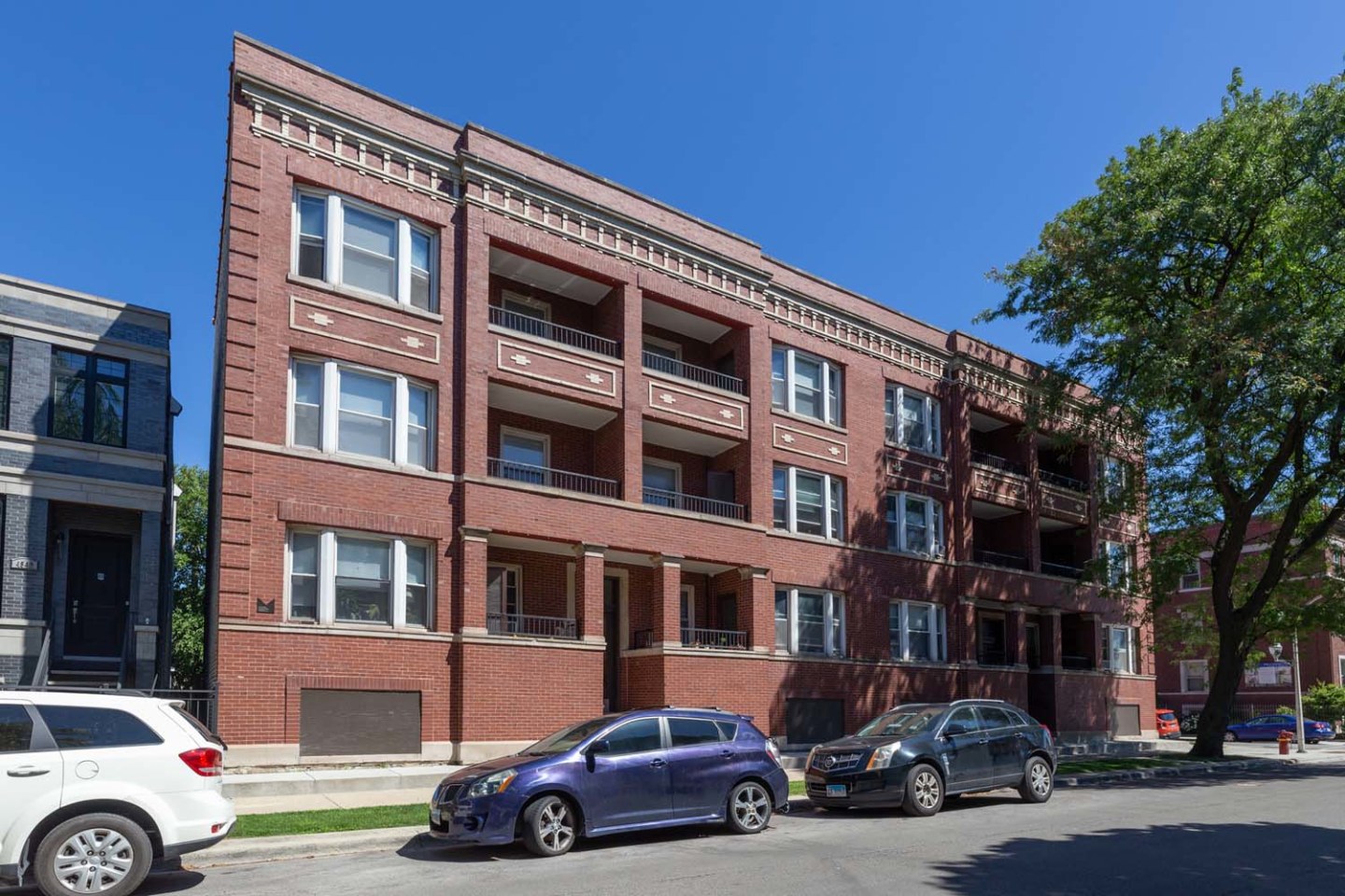 4859 S. Champlain Avenue Image 7