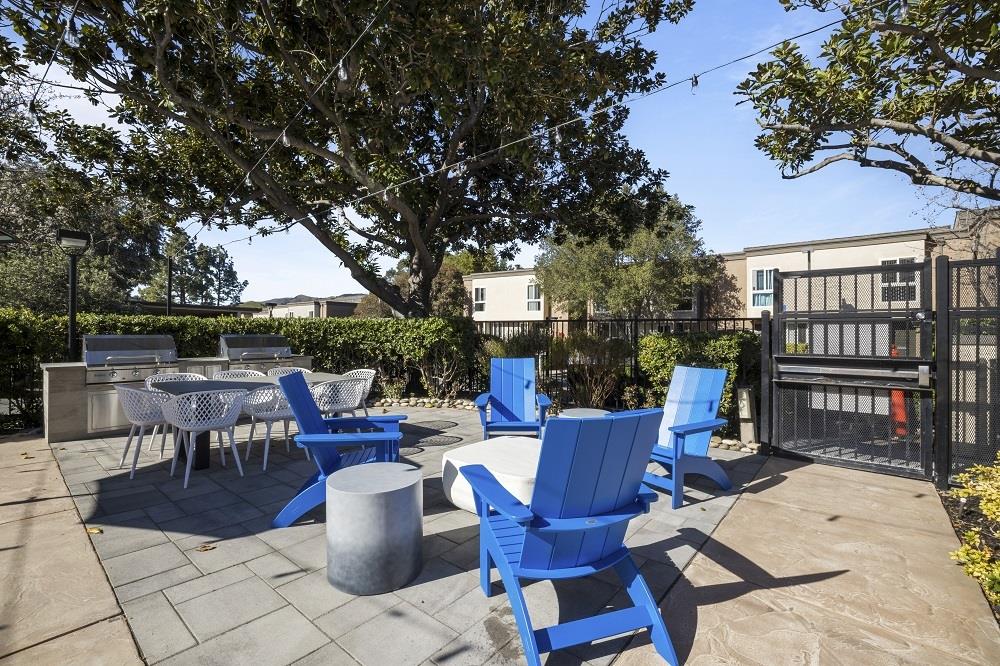 View at Marin Apartments Image 3