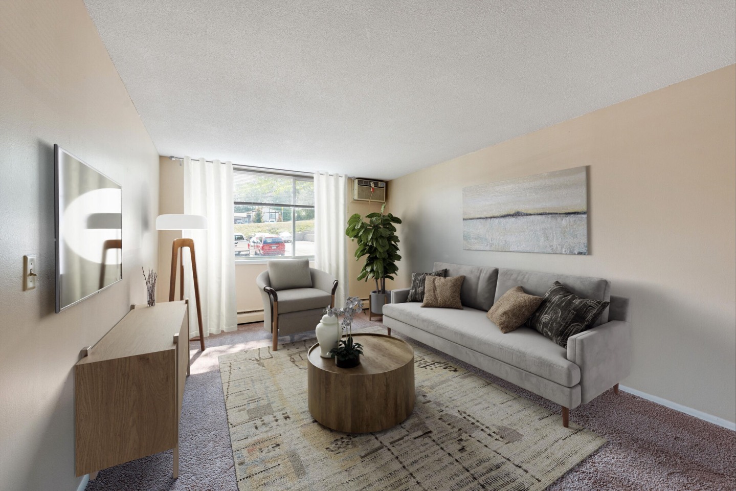 Shamrock Court Apartments Image 10