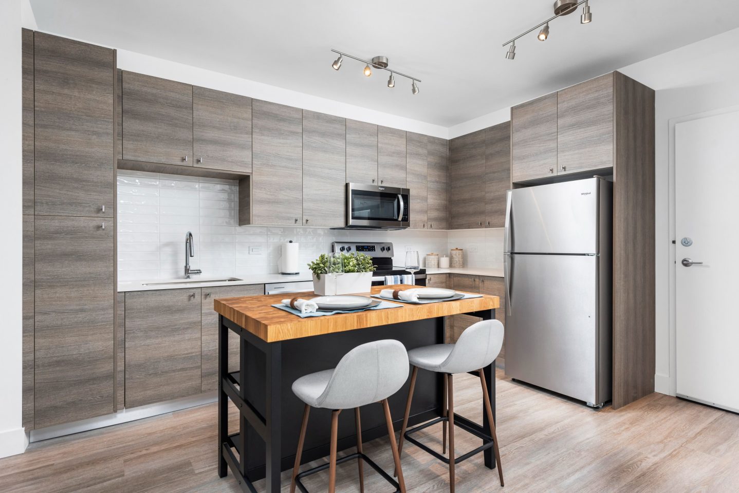 SoLe Mia Rentals Image 8