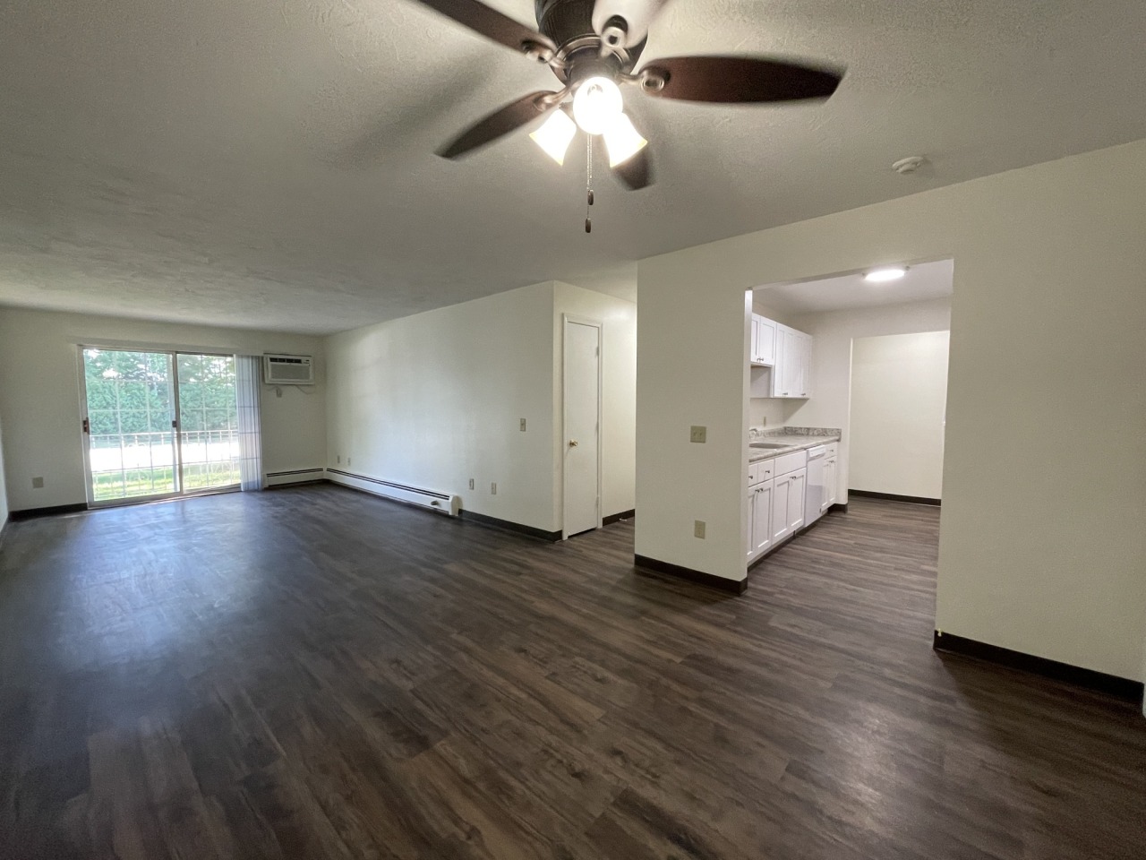 Park View Hills Condominium Image 25