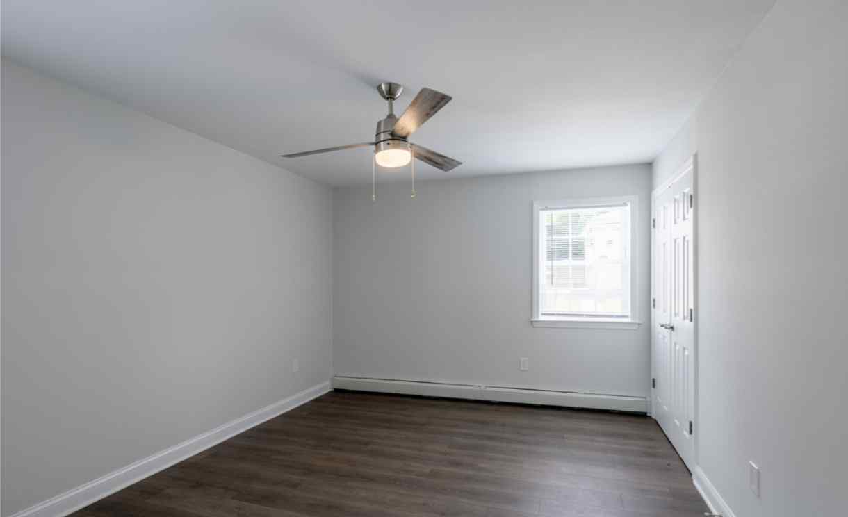 Queens Gardens Apartments Image 16