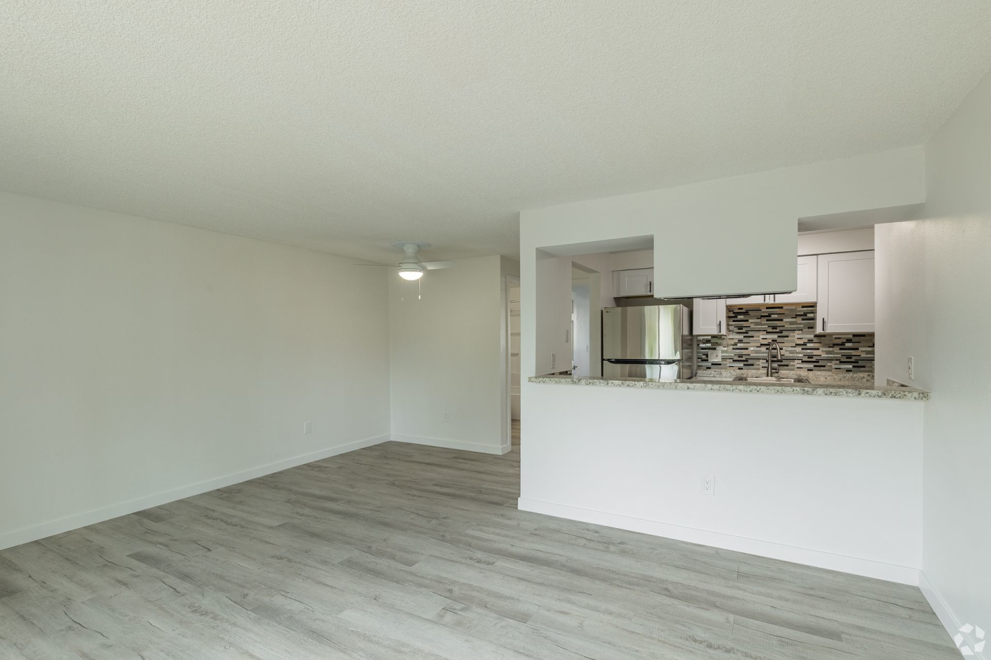 Garden View Apartments Image 30