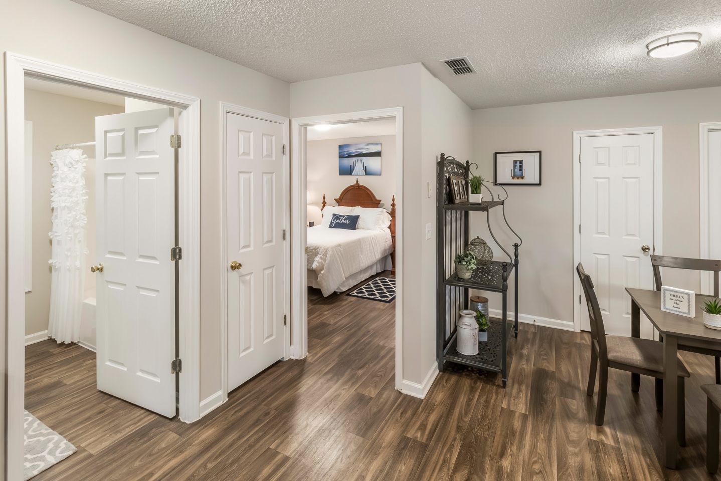 Bellevue - Senior Housing Image 19