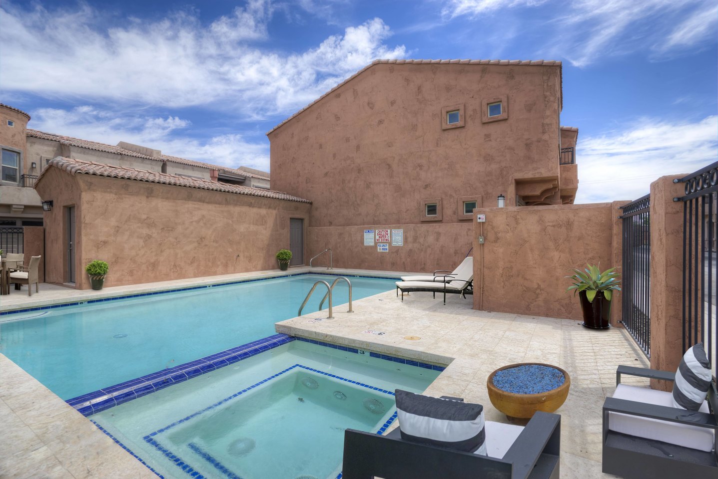 Monterosa Villas Image 2