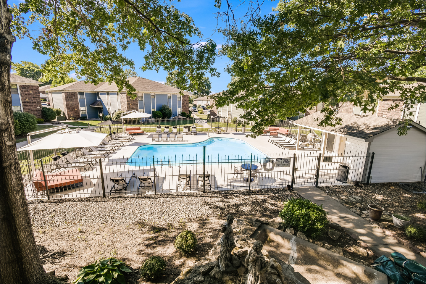 The Arbor Apartments and Townhomes Image 8
