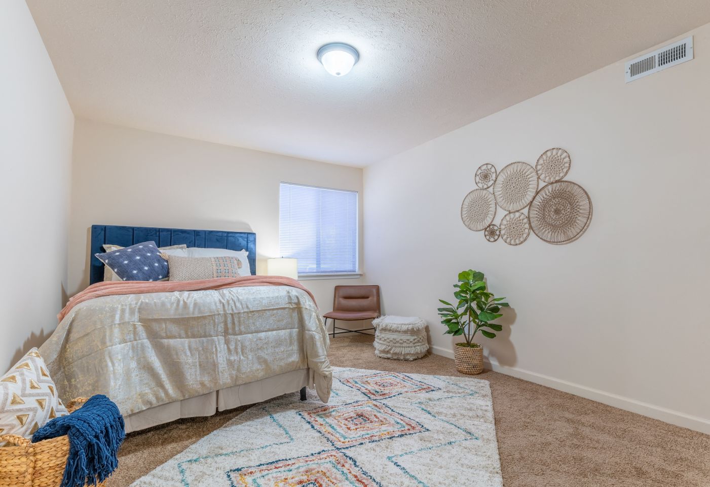 Crestview at Louisville Apartments Image 35
