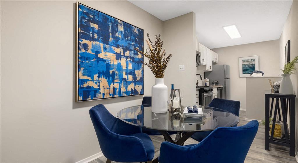 Cary Pines Apartments Image 6