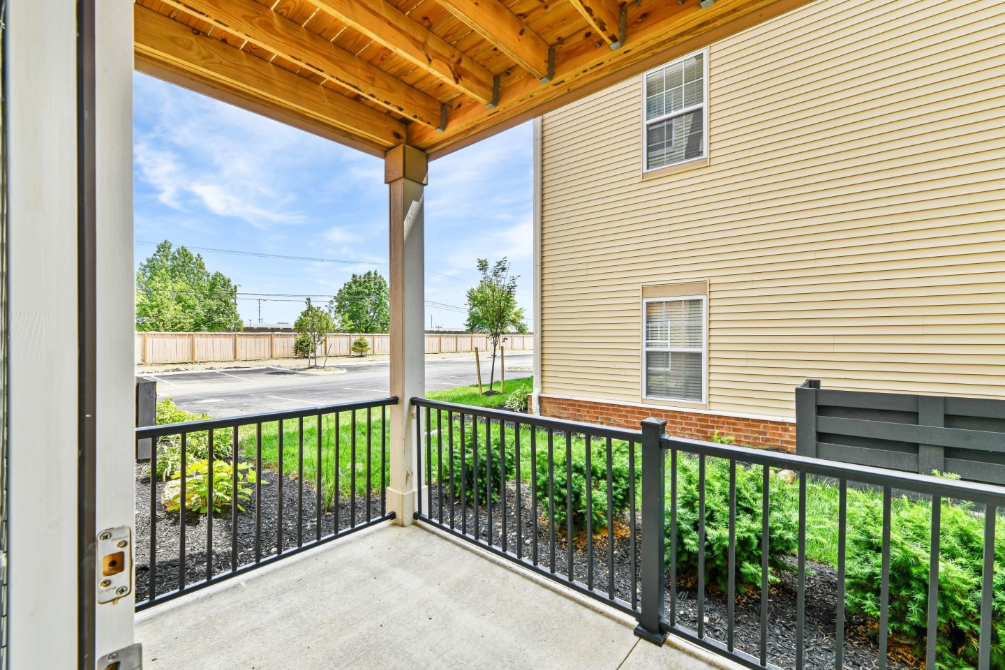 Austin Place Apartments Image 15