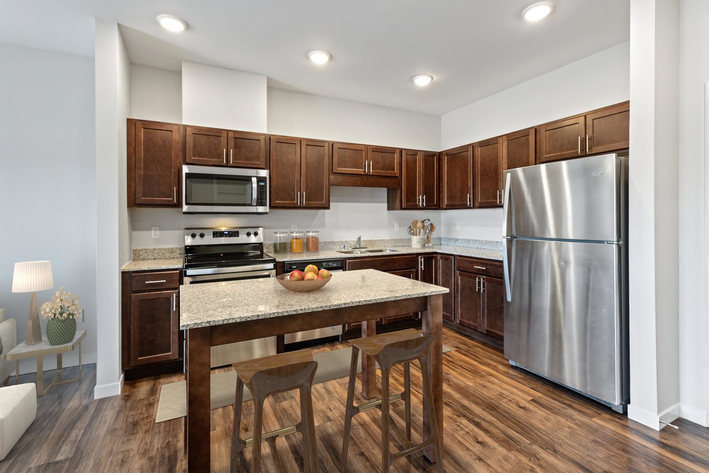 East Gate Apartments Image 4