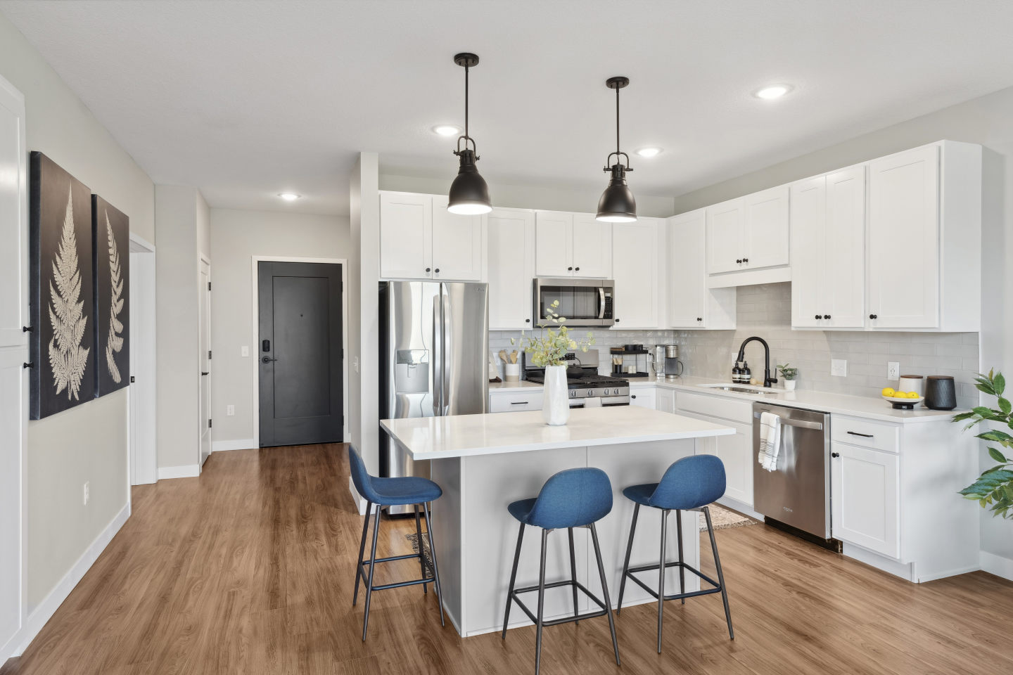 55+ Senior Living Community - Risor of Bloomington Image 3