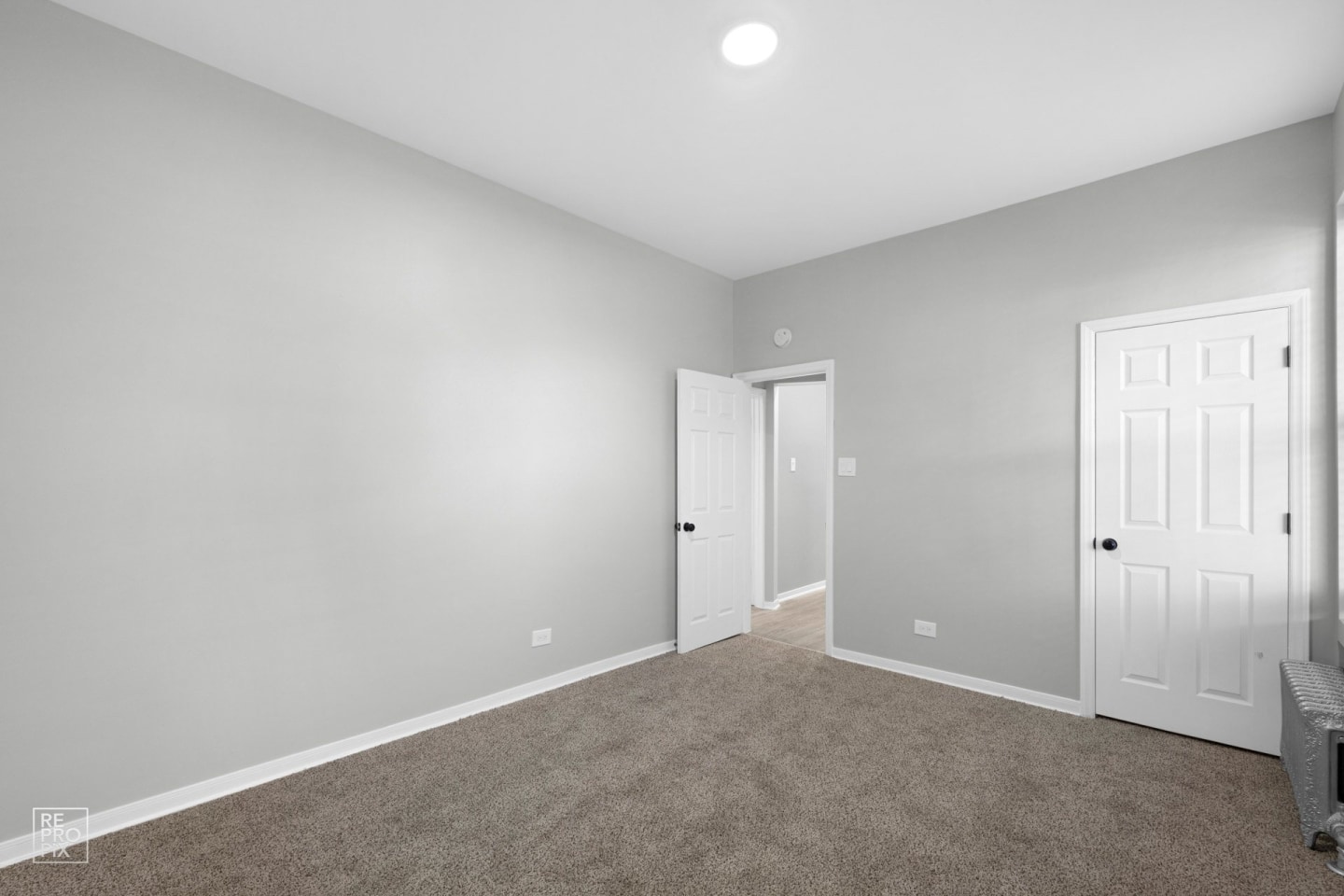 4714-20 S Michigan Image 16