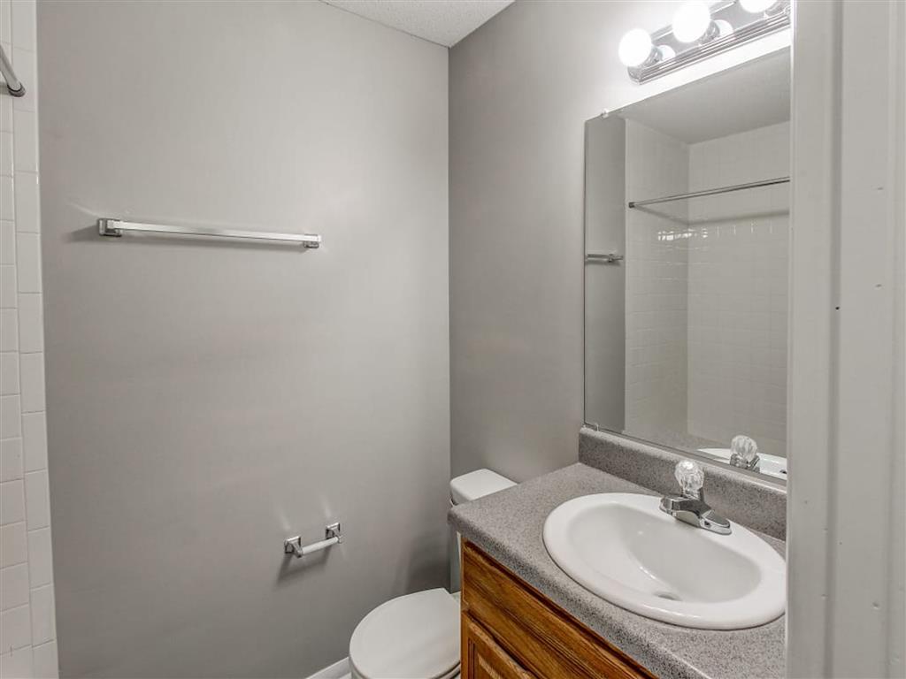 Hub at 934 Apartments Image 31