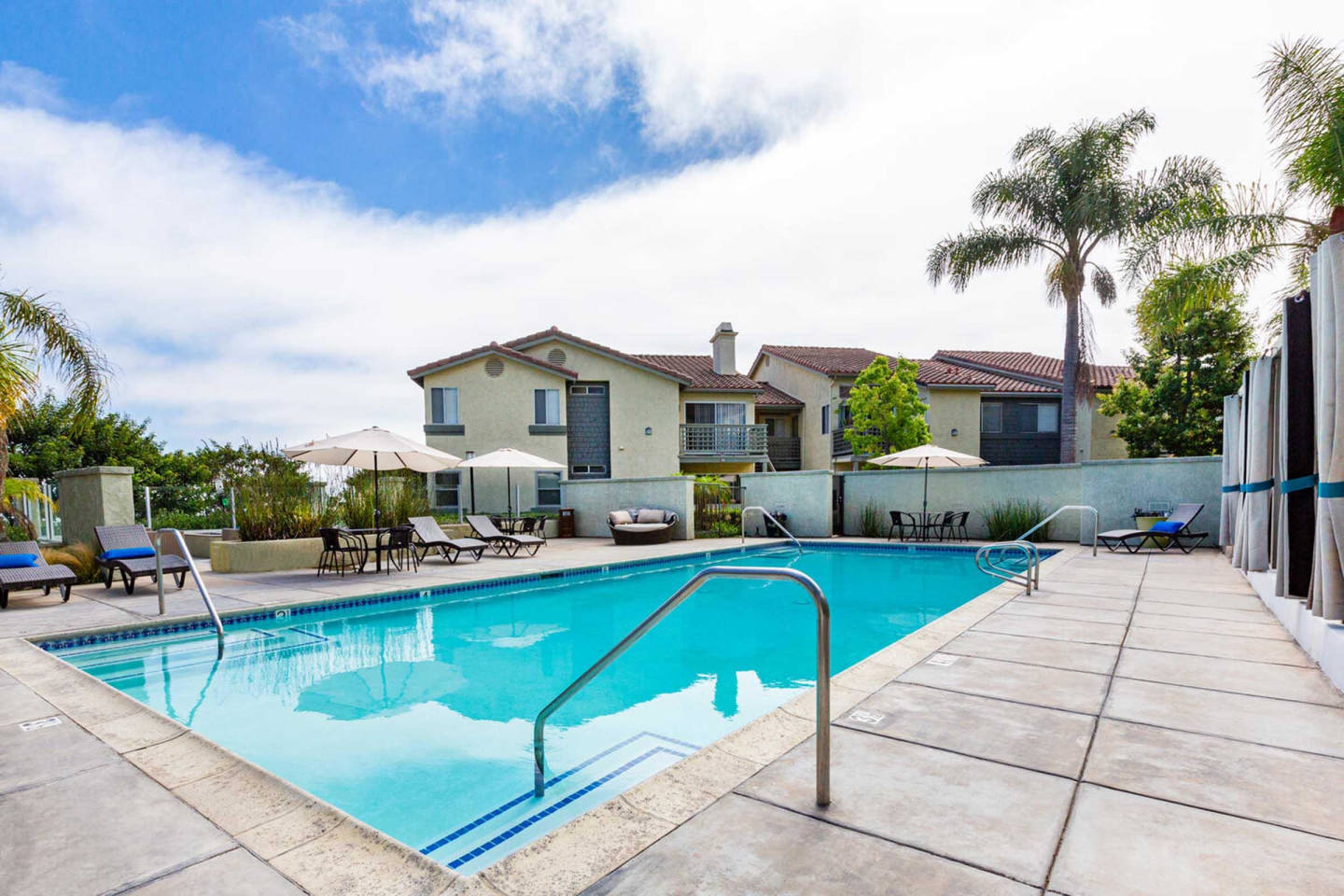 Elan Overlook Laguna Apartments Image 7