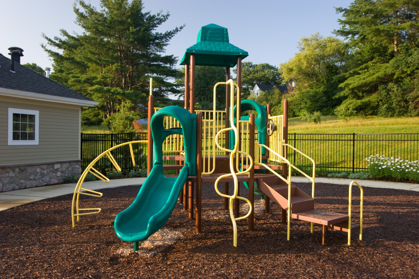 Hamilton Green Image 8