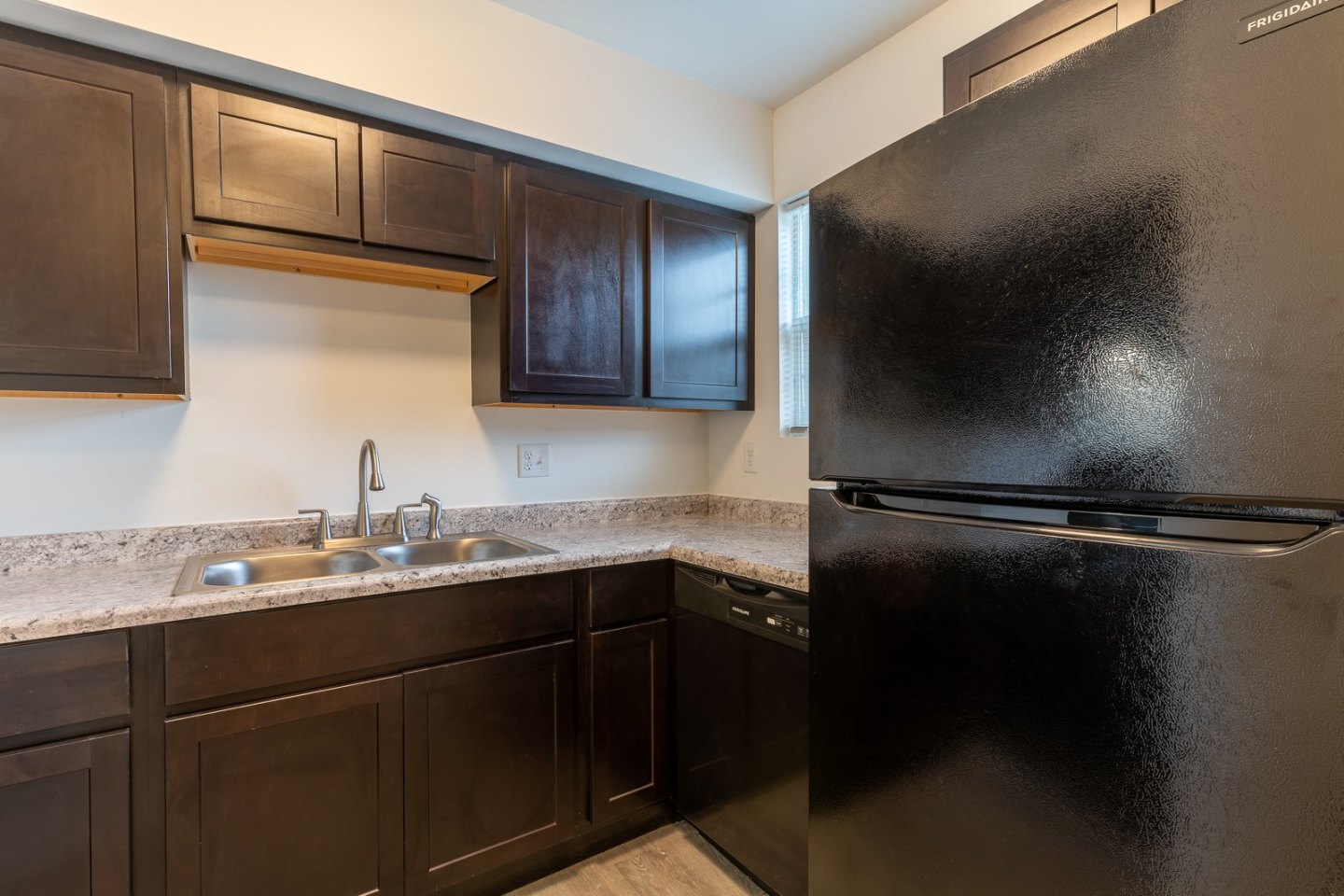 Olde Towne Apartments Image 31