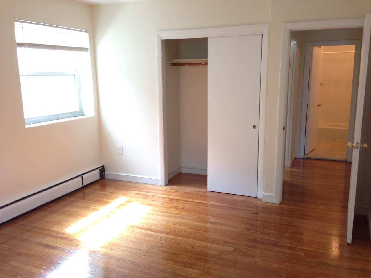 34 Gardner Street Apartments Image 5