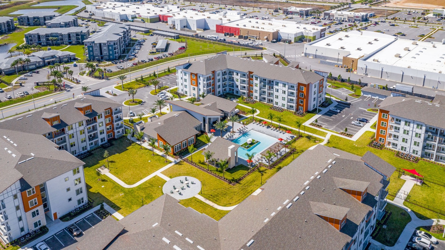 Madison Pointe Apartments Image 2